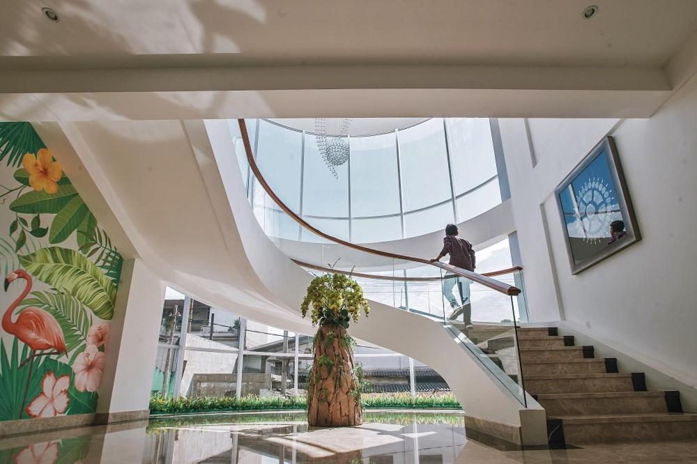 The Azana Hotel Airport Semarang Exteriér fotografie